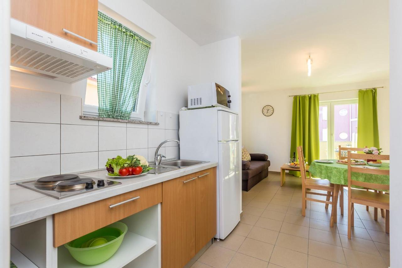 Apartments Mirica 2 บัชกา ภายนอก รูปภาพ